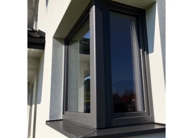Okno PCV z nakładką Aluskin 1500 x 1500
