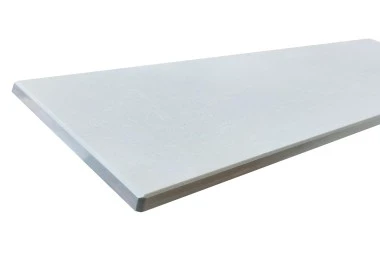 parapet z kamienia Aglomarmur White Pearl szer.16cm  x wys.127cm