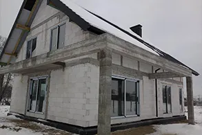 Realizacja okien i drzwi balkonowych w zumowej aurze
