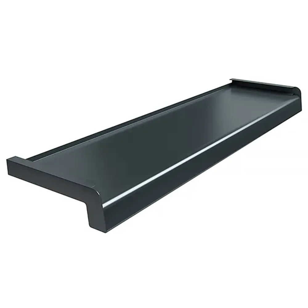 Stalowy parapet zewnętrzny Softline w kolorze Antracyt RAL 7016 z bocznymi zaślepkami.